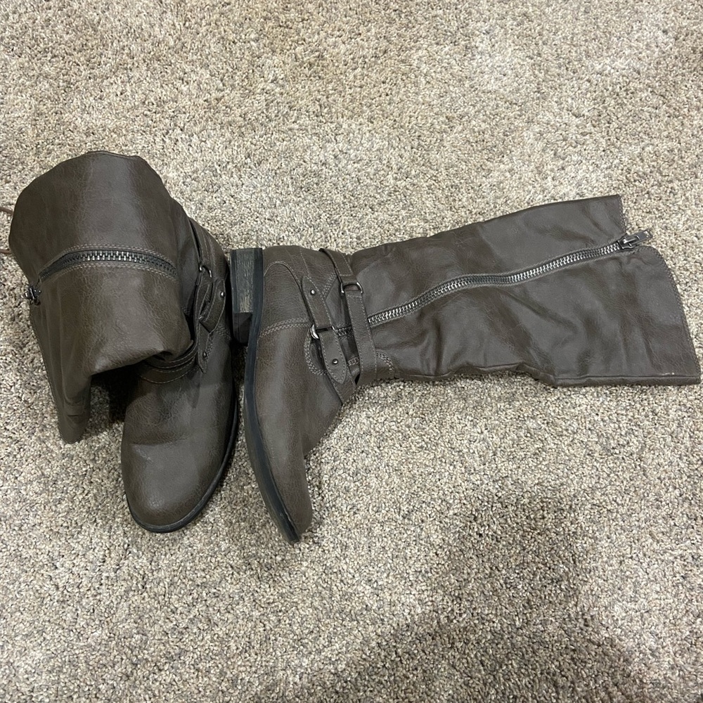 Size 8 $10